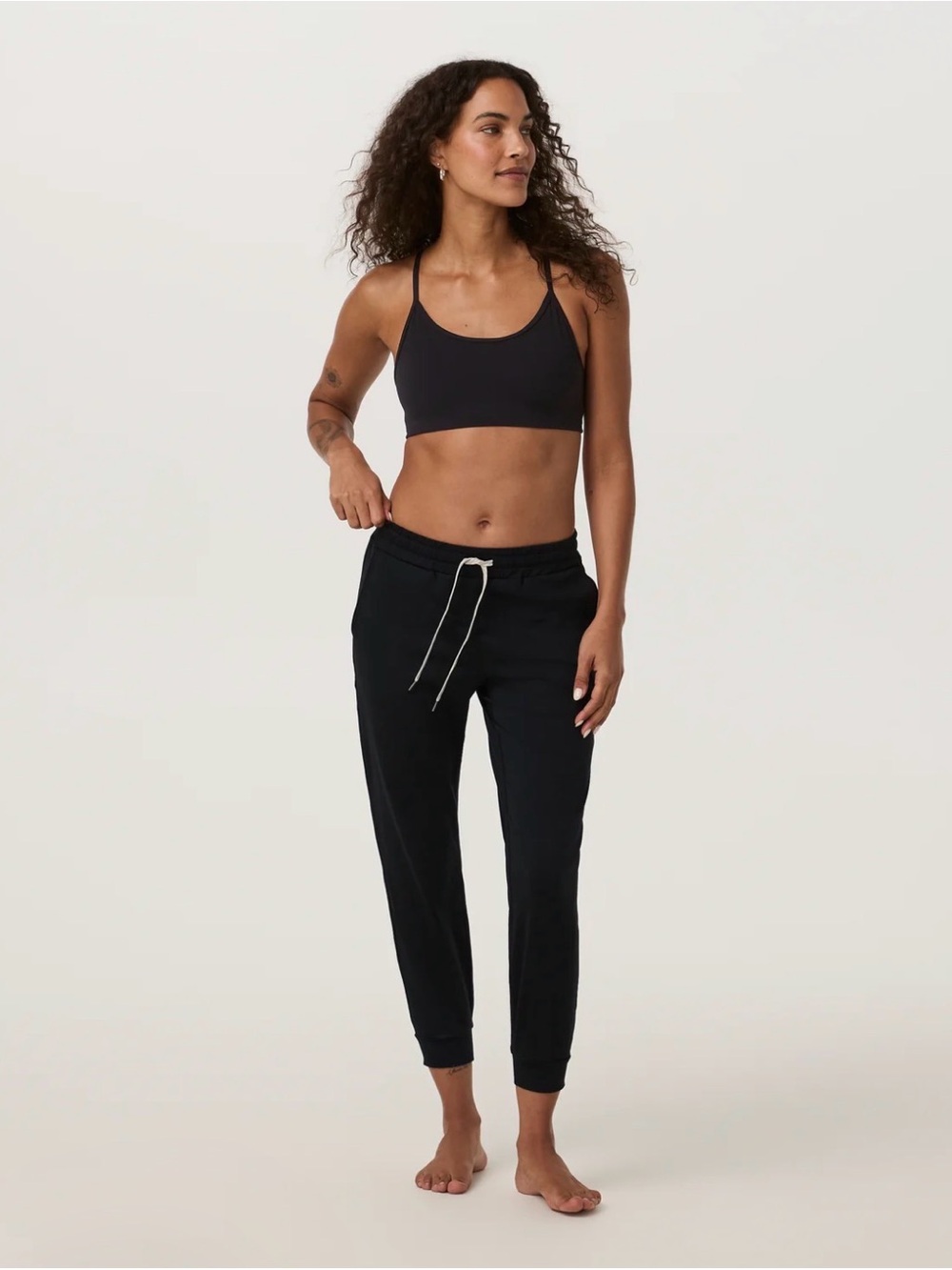 Vuori Performance Joggers Everyday Drawstring Jogger Pants - Black